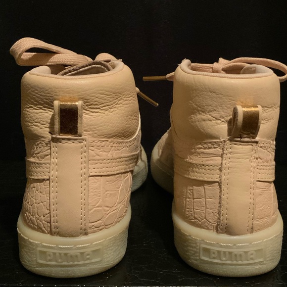 Puma Basket peach gold sneakers - Picture 3 of 10